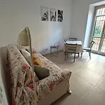 Luna Apartments - Roma